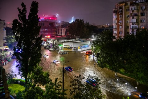 Inundație - Calea Văcărești