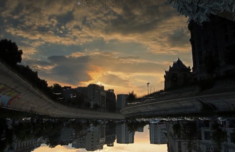Reflexii în amurg