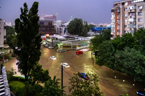 Inundație - Calea Văcărești